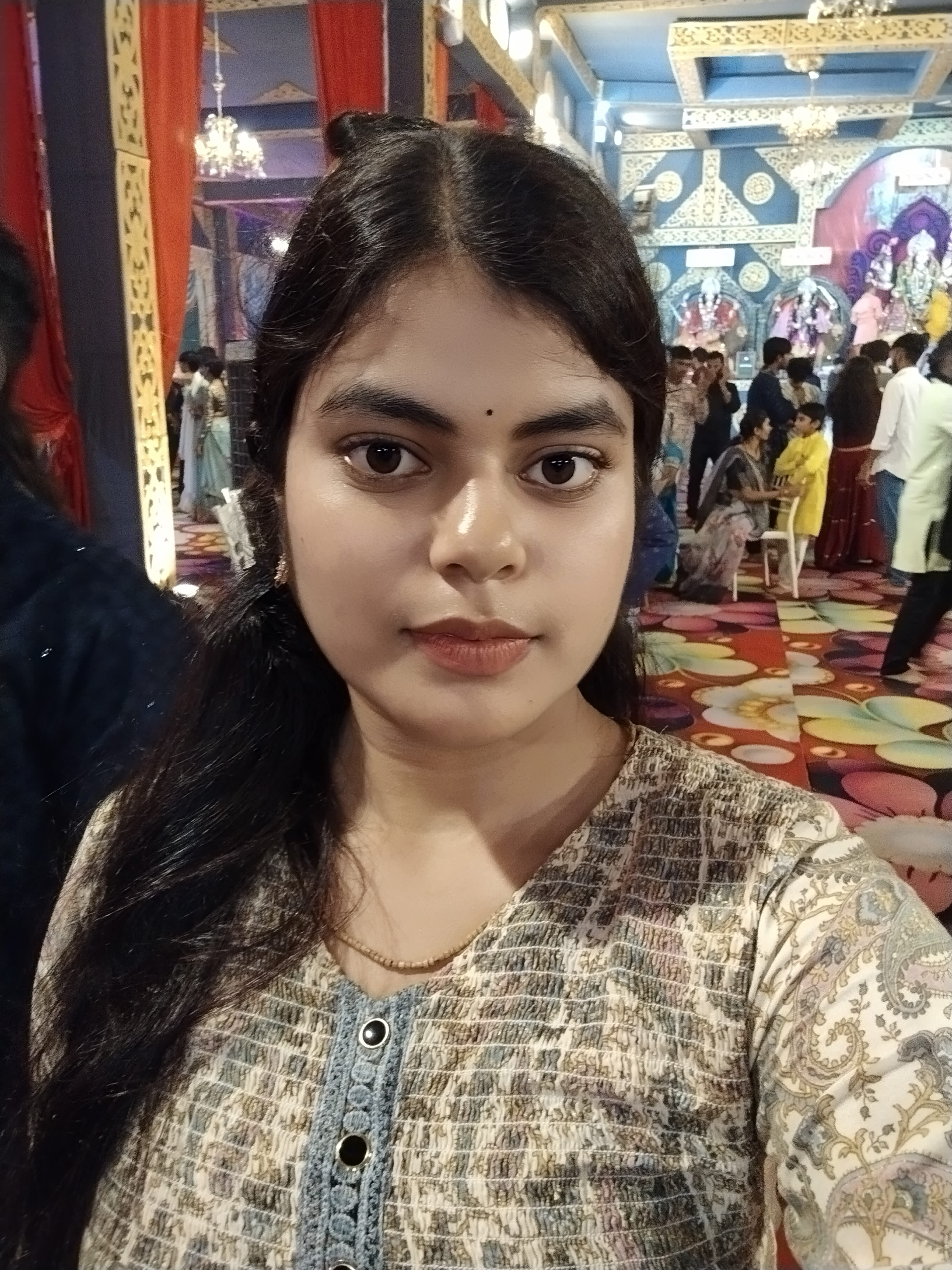Sahu, Mausami 